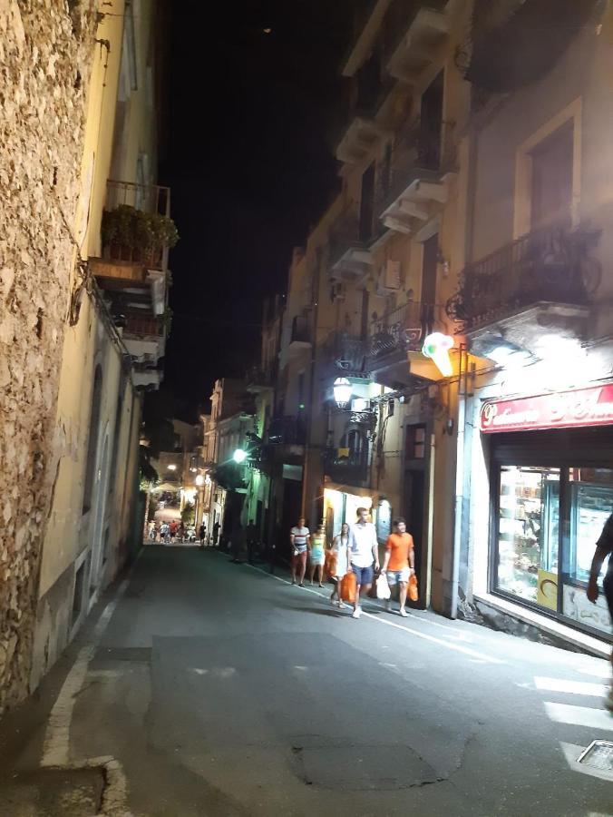 Centrale Appartamento Taormina Bagian luar foto